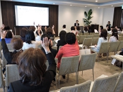 開会 鈴木千枝子副会長